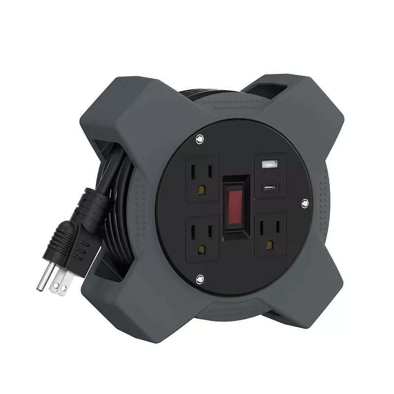 3 ổ cắm USB cuộn dây nhựa 20ft 3 ổ cắm USB cuộn dây nhựa 20ft